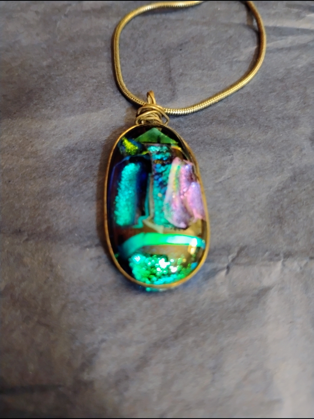 Silver Wire Oval Pendant Necklace with Iridescent Green and Purple Glass